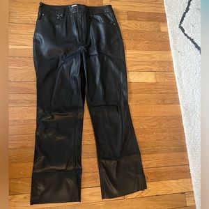 Cropped black leather Zara pants